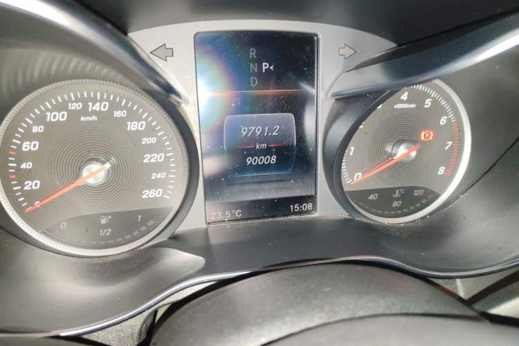 Used Mercedes-Benz C-Class 2017 C 200 Sport Edition Odometer Close Up