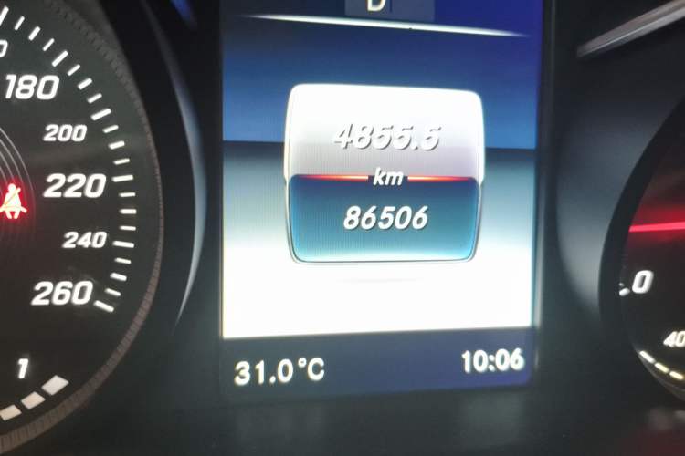 Used Mercedes-Benz C-Class 2017 C 180 L Odometer Close Up