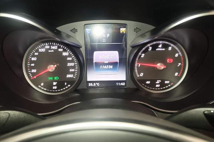 Used Mercedes-Benz C-Class 2017 Restyled C 200 Sport Edition Odometer Close Up