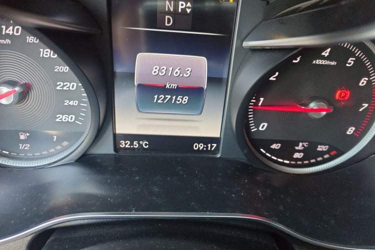 Used Mercedes-Benz C-Class 2017 Facelift C 200 Coupe Odometer Close Up