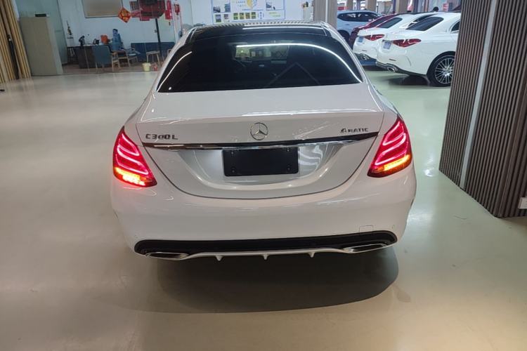 Used Mercedes-Benz C-Class 2017 Facelift C 200 L Sport Edition Rear
