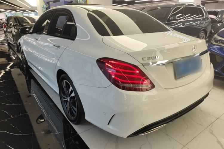 Used Mercedes-Benz C-Class 2017 C 200 Sport Edition Rear Left 45 Deg