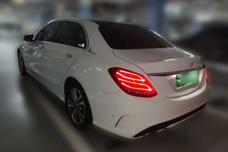 Used Mercedes-Benz C-Class 2017 Facelift C 200 L Sport Edition Rear Left 45 Deg