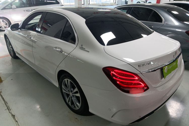Used Mercedes-Benz C-Class 2017 Facelift C 200 L Sport Edition Rear Left 45 Deg