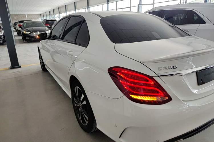Used Mercedes-Benz C-Class 2017 Restyled C 200 Sport Edition Rear Left 45 Deg