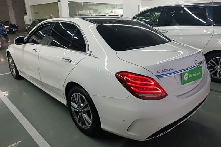 Used Mercedes-Benz C-Class 2017 Facelift C 200 L Sport Edition Rear Left 45 Deg