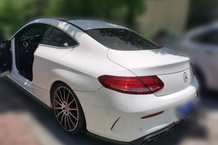 Used Mercedes-Benz C-Class 2017 C 200 4MATIC Coupe Rear Left 45 Deg