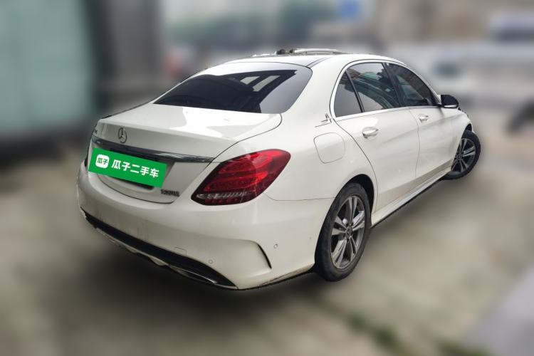 Used Mercedes-Benz C-Class 2017 C 200 L Rear Right 45 Deg