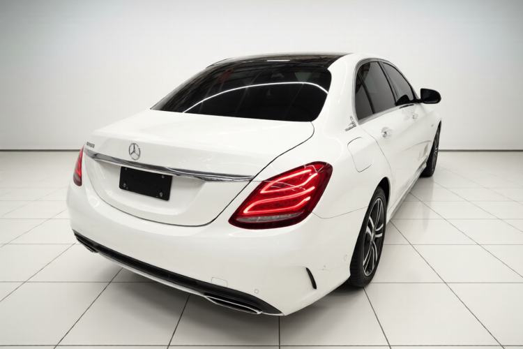 Used Mercedes-Benz C-Class 2017 C 200 L Sport Edition Rear Right 45 Deg