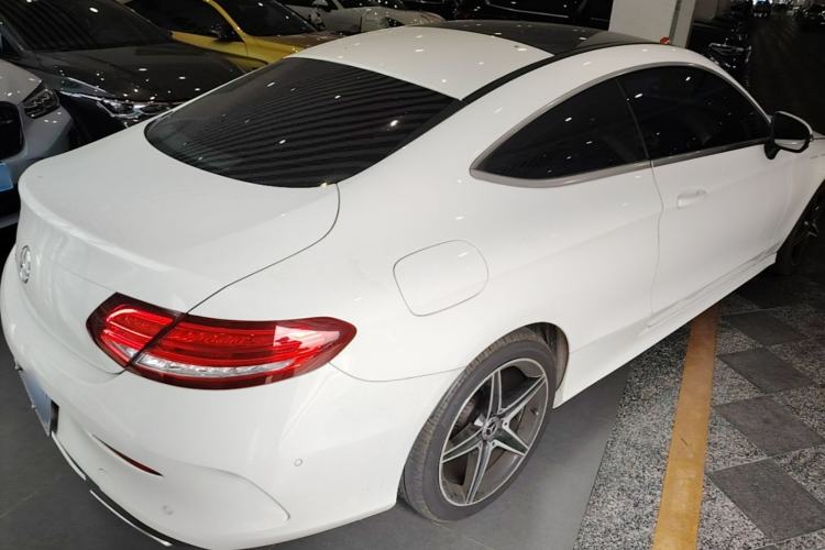Used Mercedes-Benz C-Class 2017 Facelift C 200 Coupe Rear Right 45 Deg