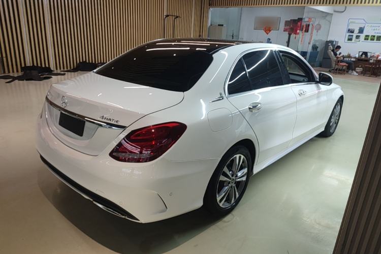 Used Mercedes-Benz C-Class 2017 Facelift C 200 L Sport Edition Rear Right 45 Deg