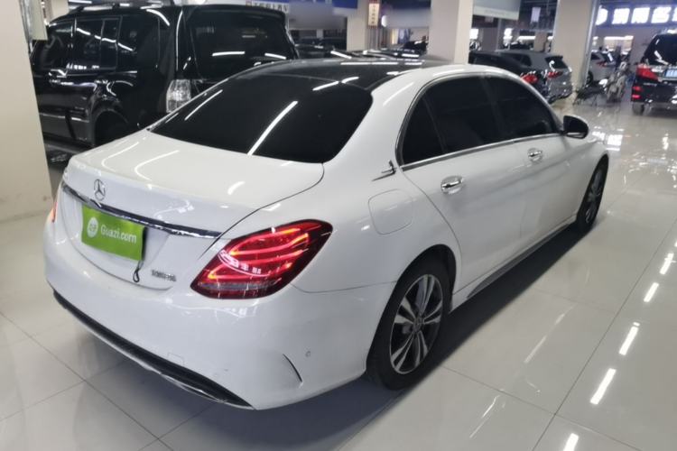 Used Mercedes-Benz C-Class 2017 Facelift C 200 L Sport Edition Rear Right 45 Deg