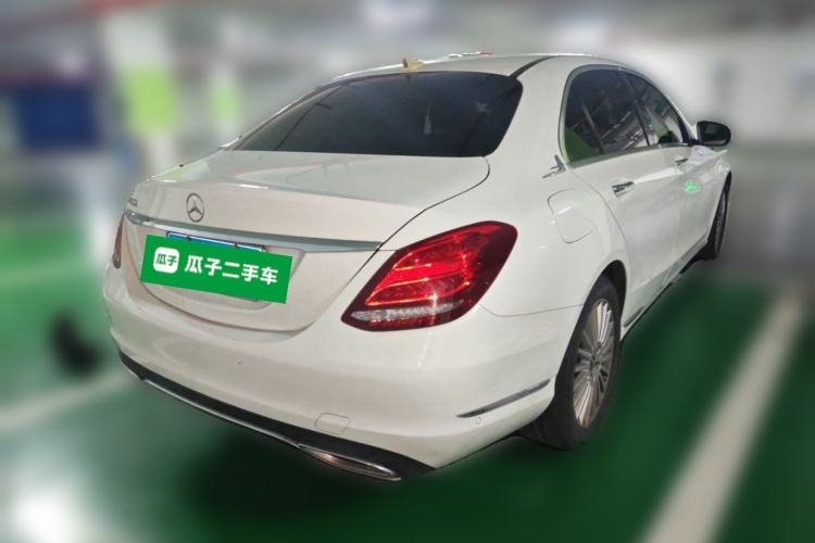 Used Mercedes-Benz C-Class 2017 Facelifted C 180 L Stylish Edition Rear Right 45 Deg