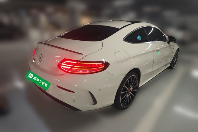 Used Mercedes-Benz C-Class 2017 C 200 4MATIC Coupe Rear Right 45 Deg