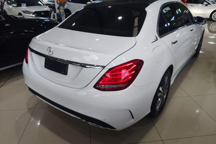 Used Mercedes-Benz C-Class 2017 Facelift C 200 L Sport Edition Rear Right 45 Deg