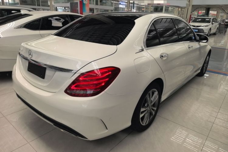 Used Mercedes-Benz C-Class 2017 Facelift C 200 L Sport Edition Rear Right 45 Deg