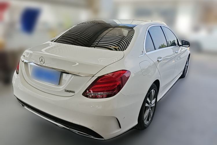 Used Mercedes-Benz C-Class 2017 Facelift C 200 L Sport Edition Rear Right 45 Deg