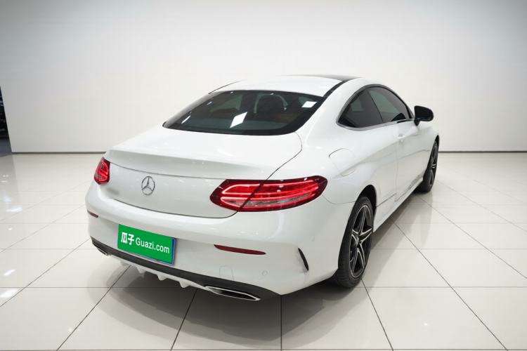 Used Mercedes-Benz C-Class 2017 Facelift C 200 Coupe Rear Right 45 Deg