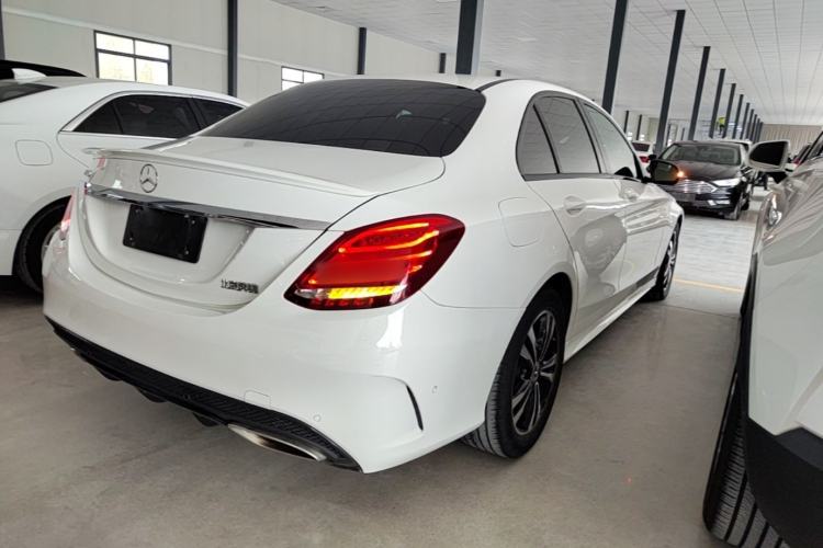 Used Mercedes-Benz C-Class 2017 Restyled C 200 Sport Edition Rear Right 45 Deg