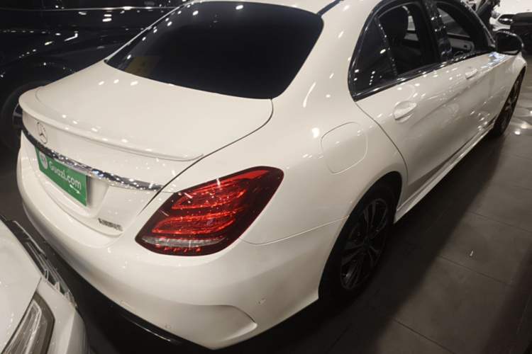 Used Mercedes-Benz C-Class 2017 Restyled C 200 Sport Edition Rear Right 45 Deg