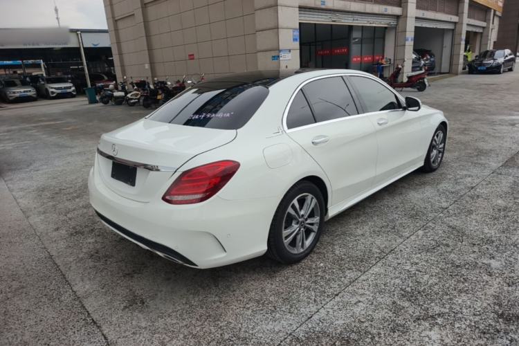 Used Mercedes-Benz C-Class 2017 Facelift C 200 L Sport Edition Rear Right 45 Deg