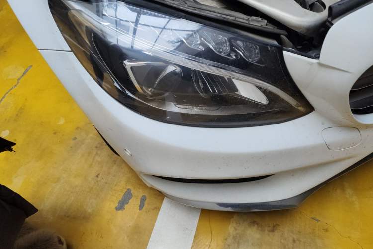 Used Mercedes-Benz C-Class 2017 Facelift C 200 L Sport Edition Right Front Headlight