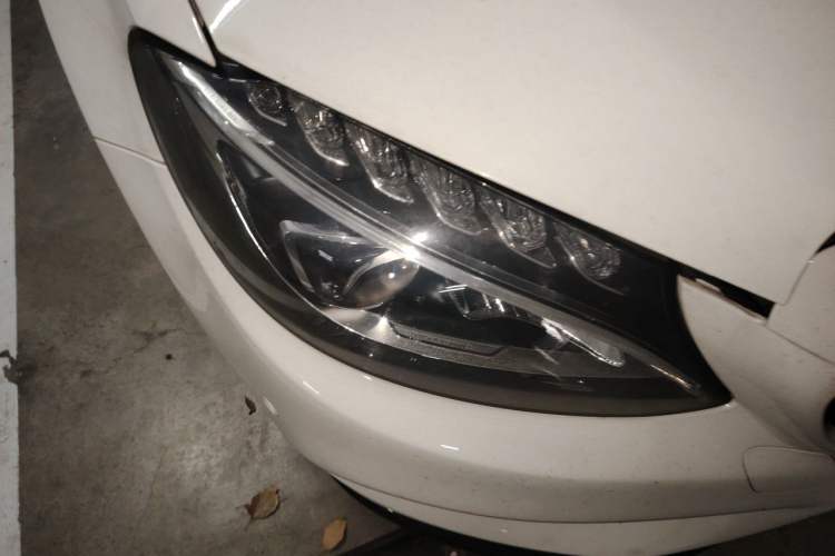 Used Mercedes-Benz C-Class 2017 C 200 Sport Edition Right Front Headlight
