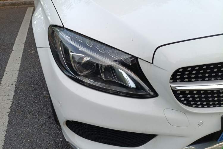 Used Mercedes-Benz C-Class 2017 C 180 L Sport Edition Right Front Headlight