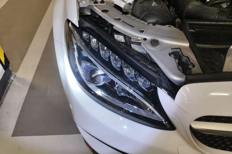 Used Mercedes-Benz C-Class 2017 Facelift C 200 Coupe Right Front Headlight