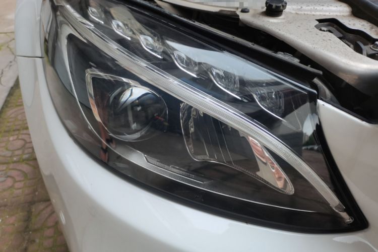 Used Mercedes-Benz C-Class 2017 Restyled C 180 L Fashion Edition Sport Version Right Front Headlight