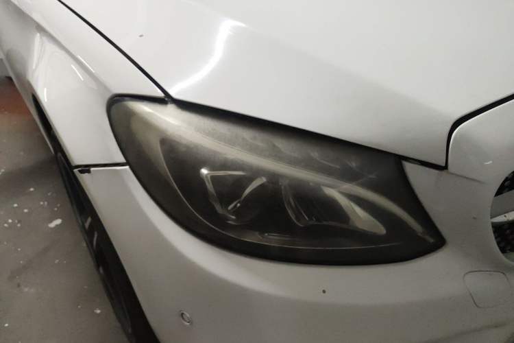 Used Mercedes-Benz C-Class 2017 C 200 L Sport Edition Right Front Headlight