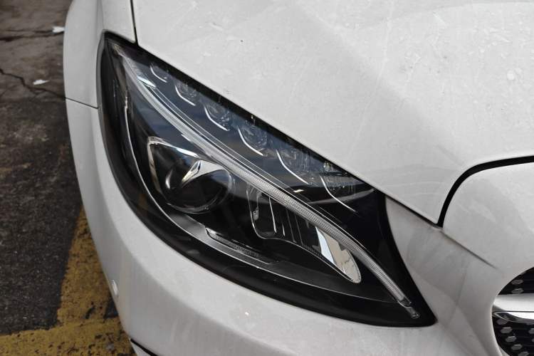 Used Mercedes-Benz C-Class 2017 C 180 L Sport Edition Right Front Headlight