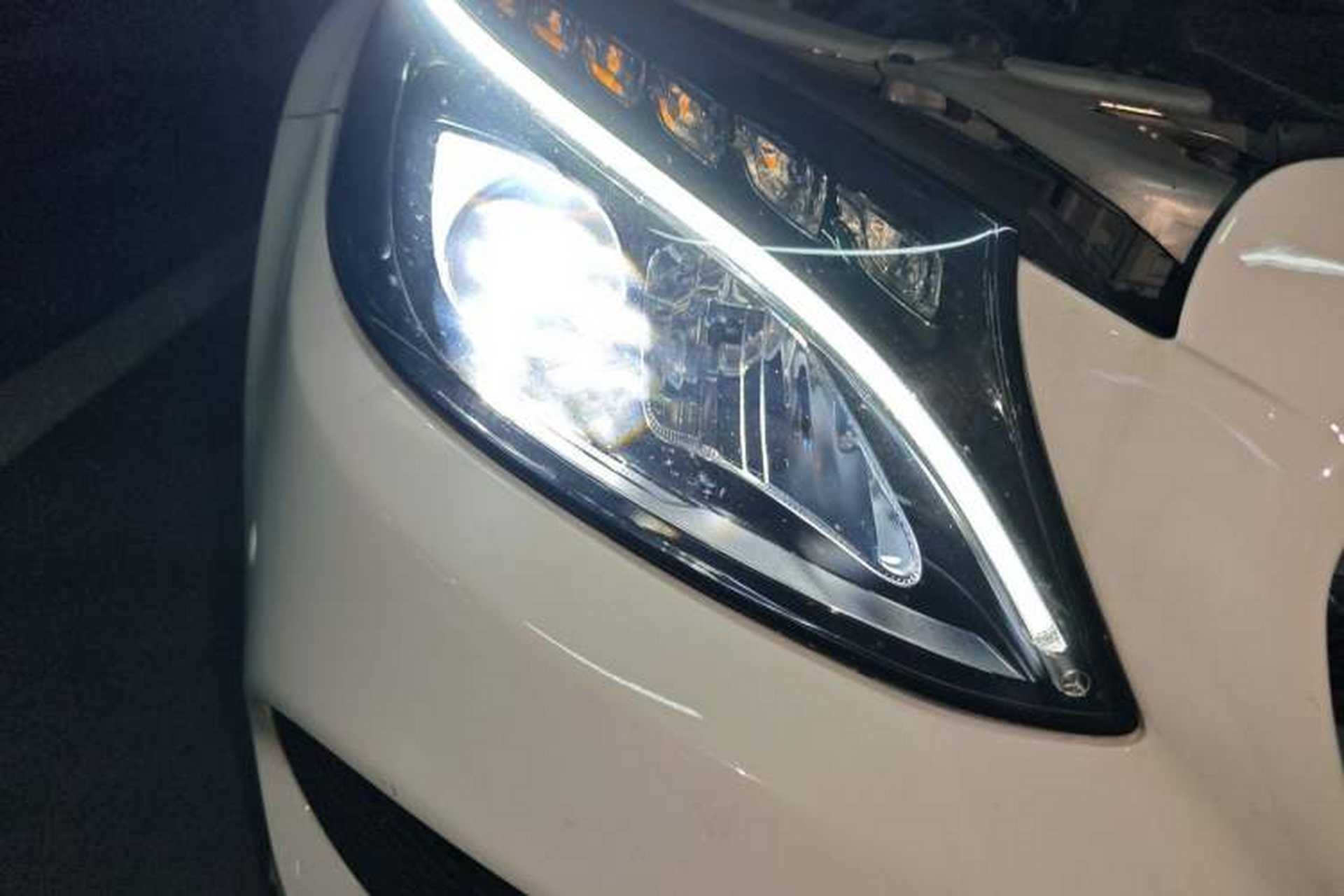Used Mercedes-Benz C-Class 2017 Facelift C 200 L Sport Edition Right Front Headlight