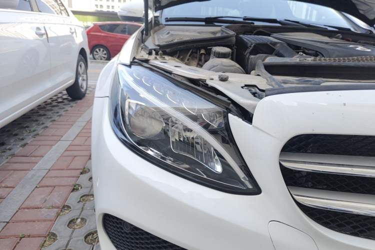 Used Mercedes-Benz C-Class 2017 Revised C 180 L Dynamic Sports Edition Right Front Headlight