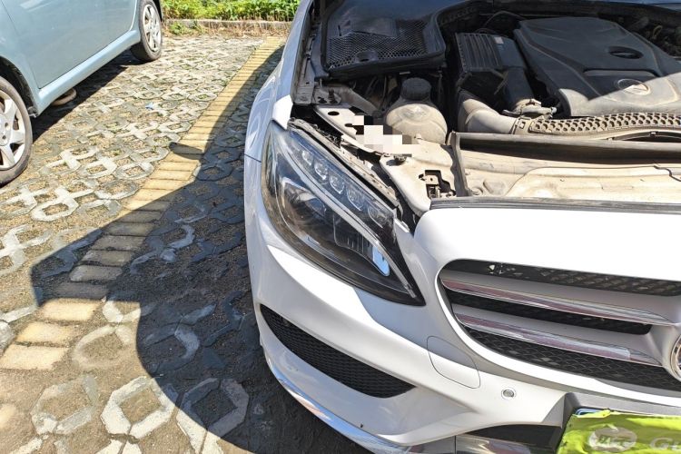 Used Mercedes-Benz C-Class 2017 Facelift C 200 L Sport Edition Right Front Headlight