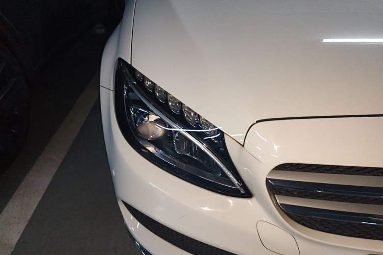 Used Mercedes-Benz C-Class 2017 C 200 L Sport Edition Right Front Headlight