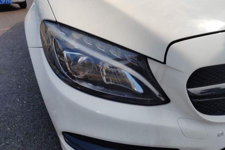Used Mercedes-Benz C-Class 2017 Facelift C 200 L Sport Edition Right Front Headlight