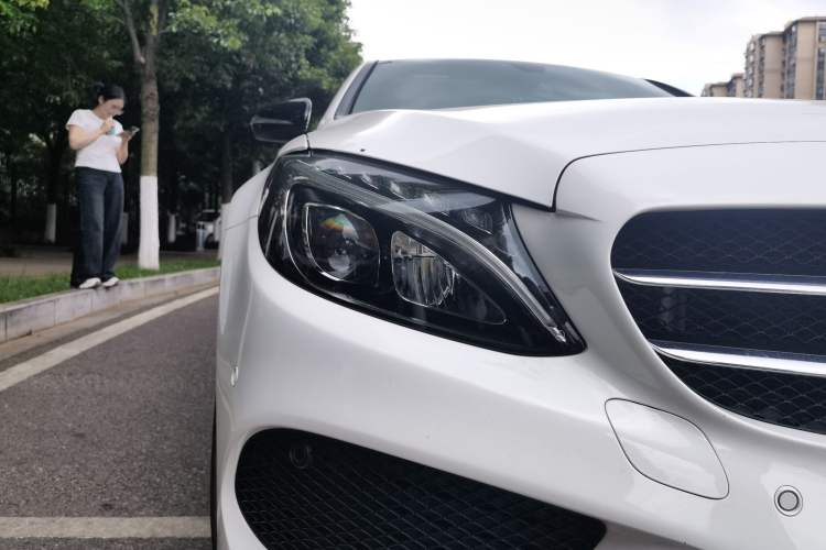 Used Mercedes-Benz C-Class 2017 Restyled C 200 Sport Edition Right Front Headlight