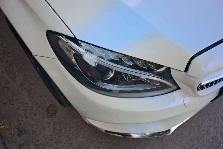 Used Mercedes-Benz C-Class 2017 Restyled C 180 L Fashion Edition Sport Version Right Front Headlight