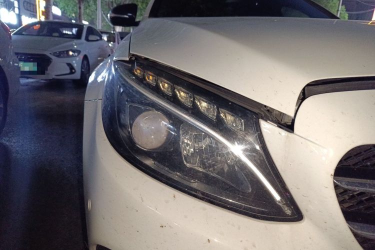 Used Mercedes-Benz C-Class 2017 Restyled C 200 Sport Edition Right Front Headlight