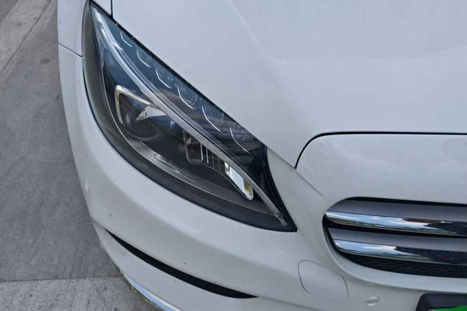 Used Mercedes-Benz C-Class 2017 Facelift C 200 L Sport Edition Right Front Headlight