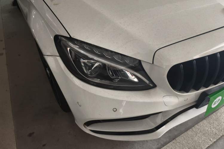 Used Mercedes-Benz C-Class 2017 Restyled C 200 Sport Edition Right Front Headlight