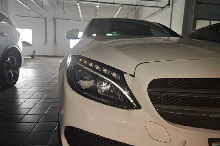 Used Mercedes-Benz C-Class 2017 Revised C 180 L Dynamic Sports Edition Right Front Headlight