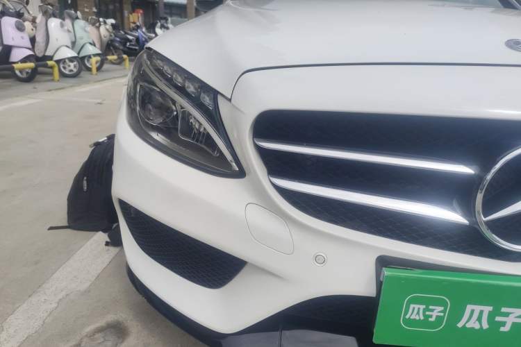 Used Mercedes-Benz C-Class 2017 Restyled C 200 Sport Edition Right Front Headlight