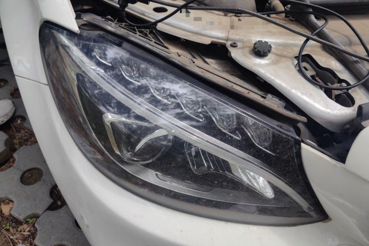 Used Mercedes-Benz C-Class 2017 Restyled C 180 L Fashion Edition Sport Version Right Front Headlight