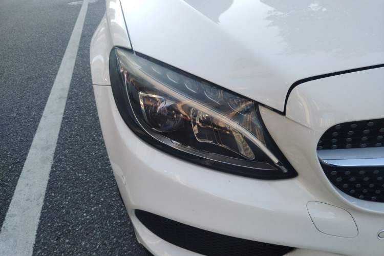 Used Mercedes-Benz C-Class 2017 C 200 Coupe Right Front Headlight