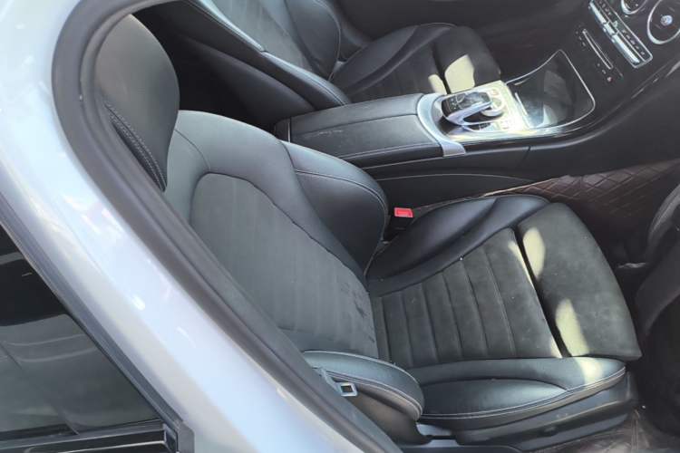 Used Mercedes-Benz C-Class 2017 C 200 Sport Edition Right Front Seat