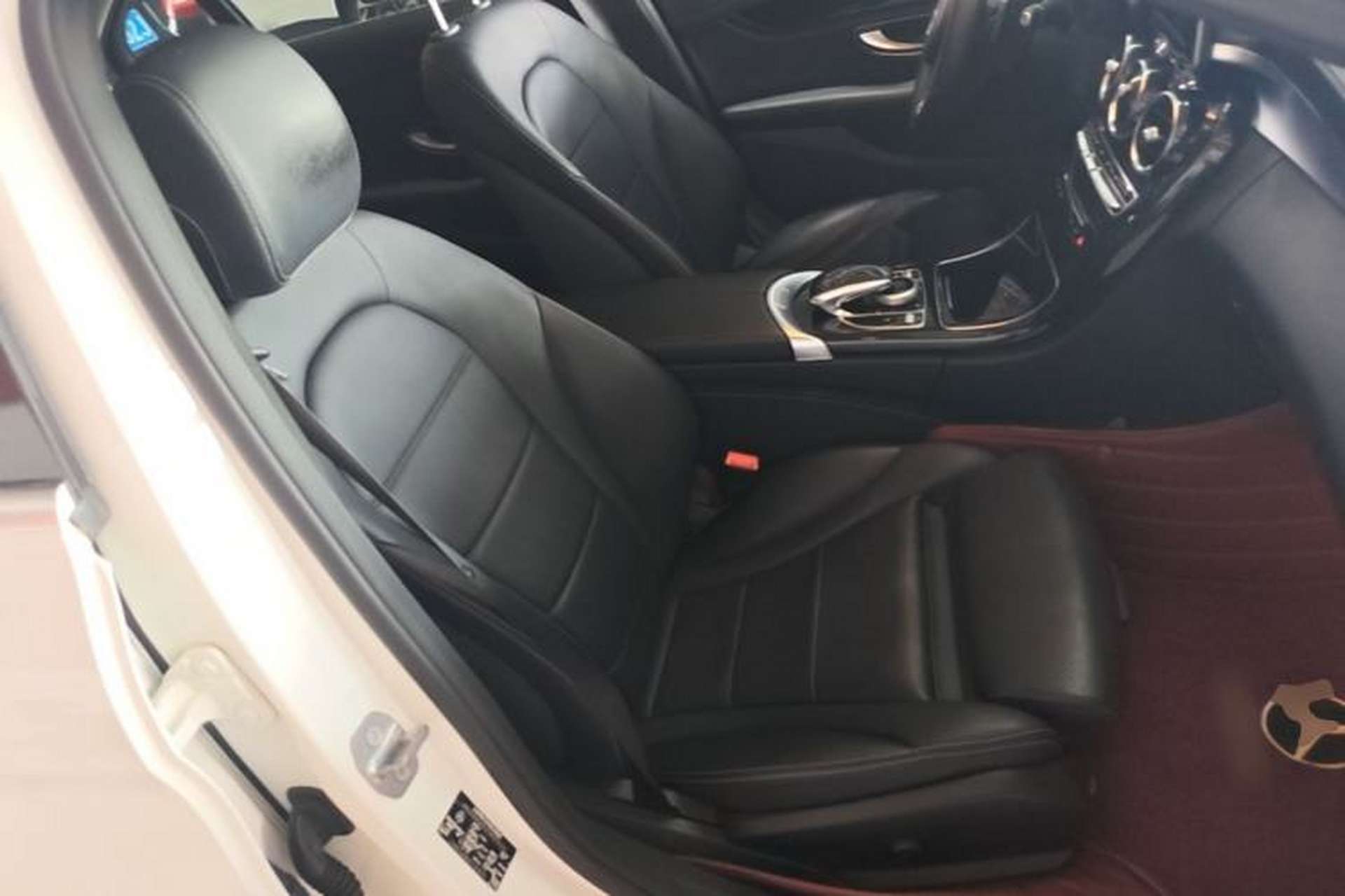 Used Mercedes-Benz C-Class 2017 Revised C 180 L Dynamic Sports Edition Right Front Seat