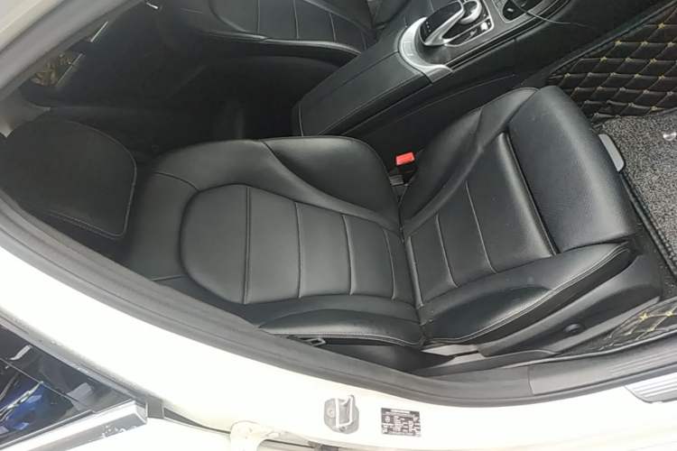 Used Mercedes-Benz C-Class 2017 C 180 L Sport Edition Right Front Seat