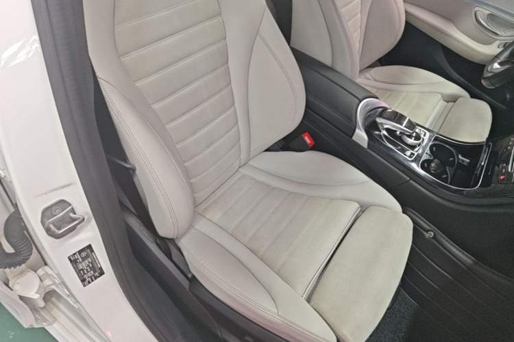Used Mercedes-Benz C-Class 2017 Facelift C 300 Sport Edition Right Front Seat